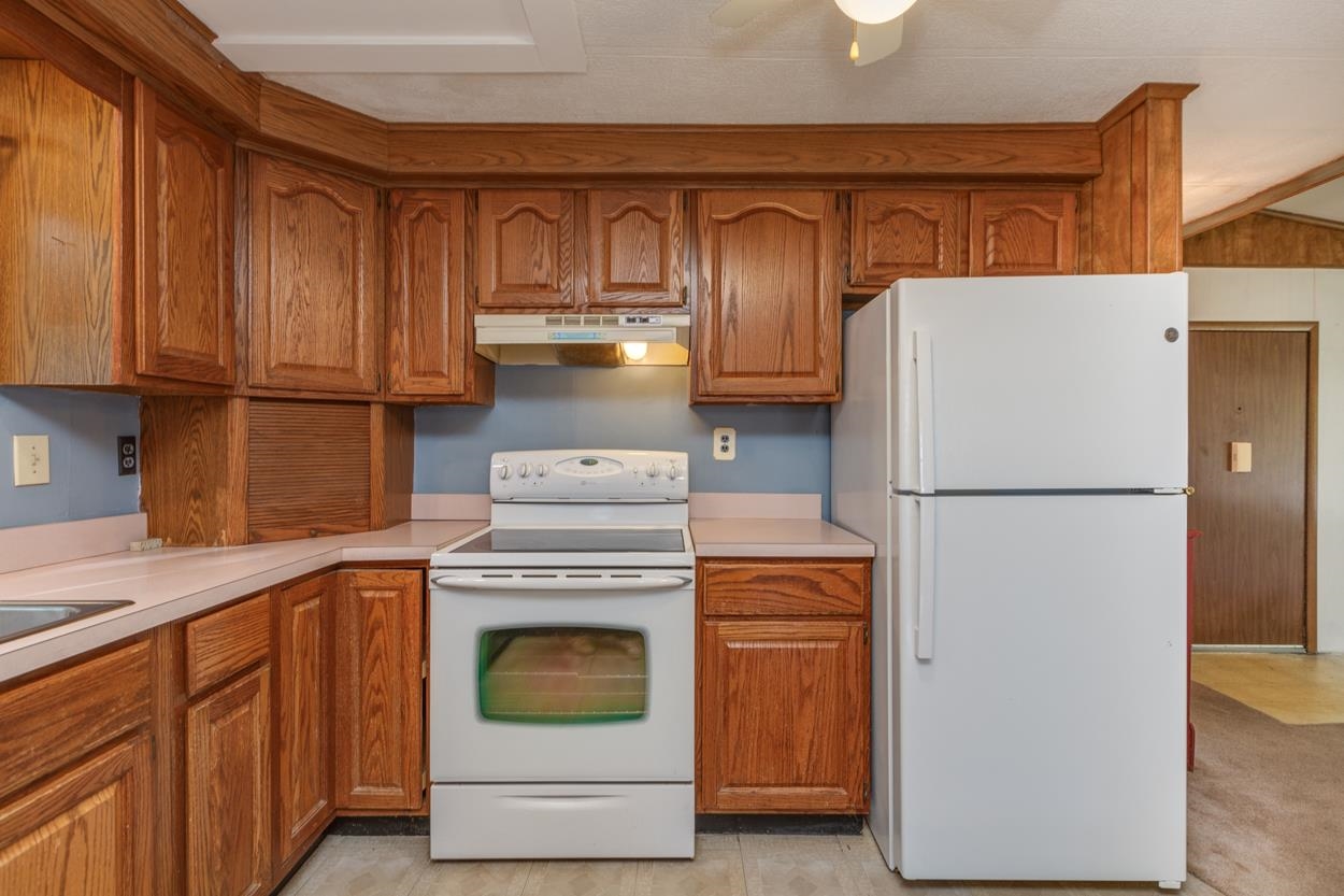 116 Riverledge Drive Goffstown, NH 03045 - Photo 7 of 40