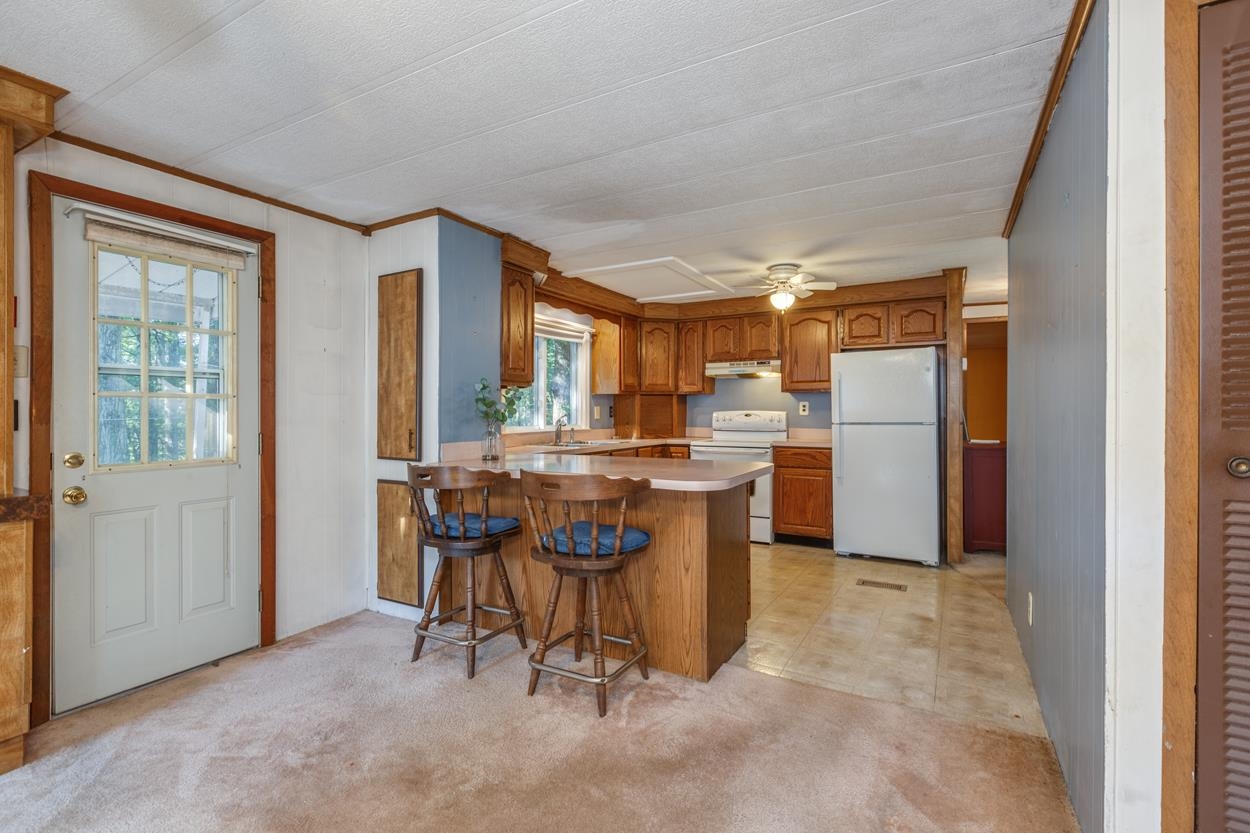 116 Riverledge Drive Goffstown, NH 03045 - Photo 10 of 40