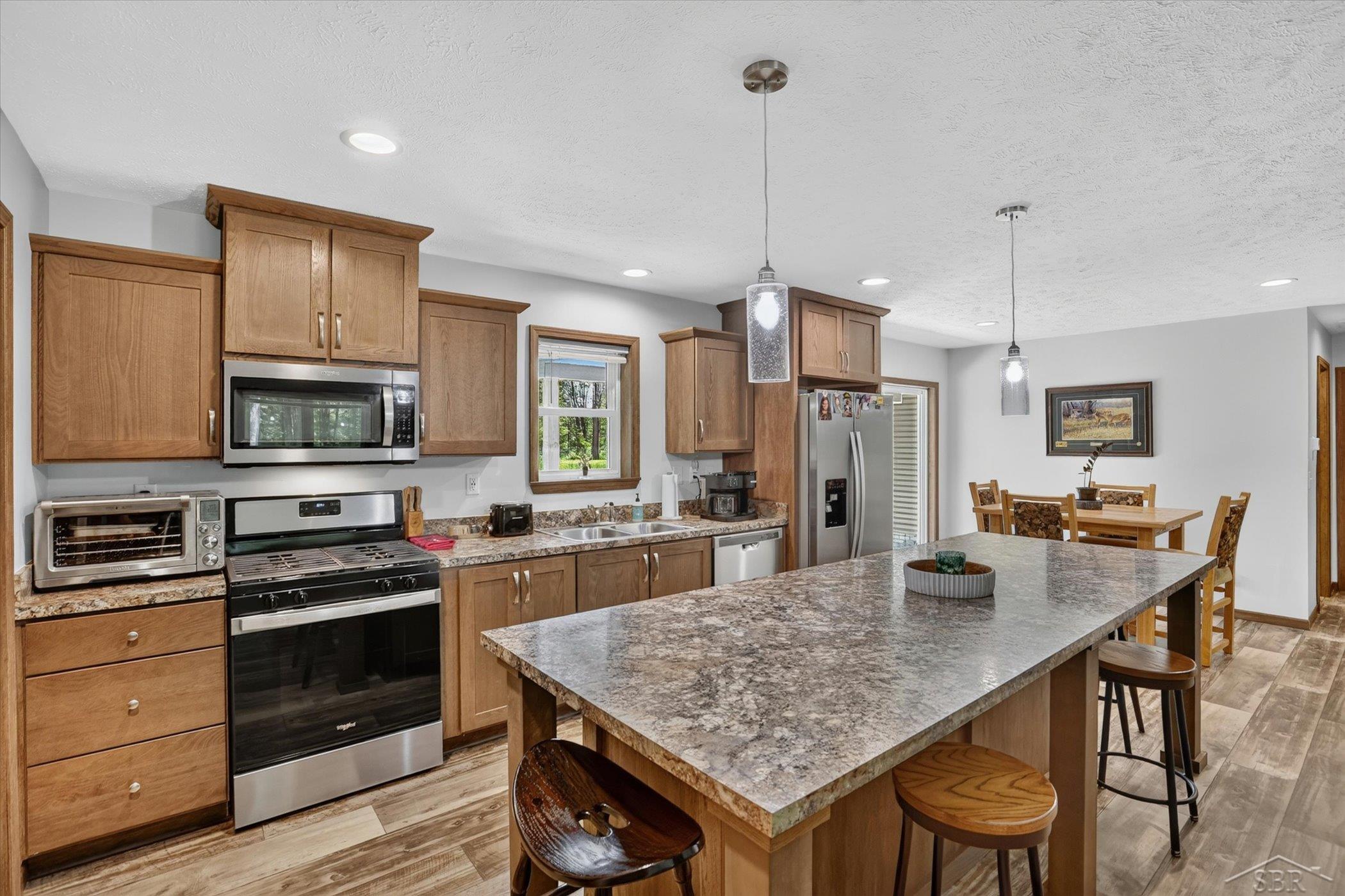 5590 North Jefferson Road Midland, MI 48642 - Photo 13 of 60
