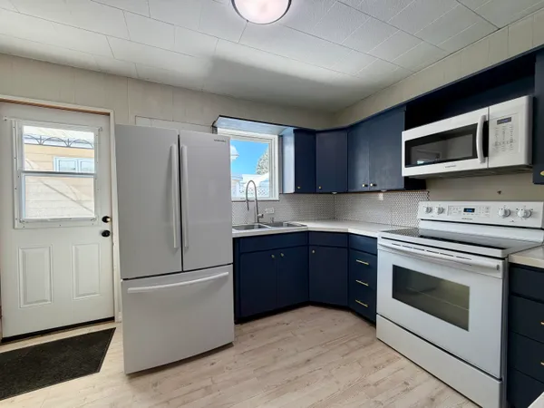 $110,000 | 169 Mountainview Avenue, Madawaska, ME 04756