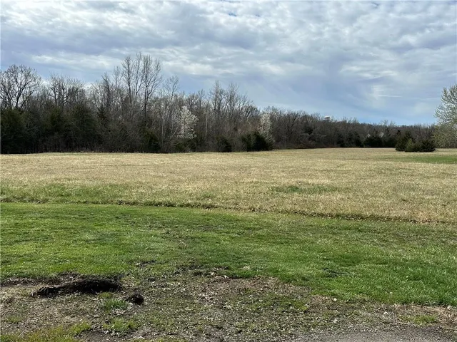 $239,590 | 0 Hilltop Drive, Paola, KS 66071