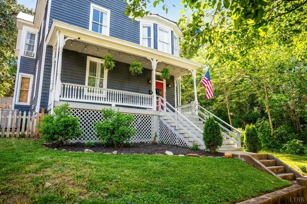 $379,900 | 923 Harrison Street, Lynchburg, VA 24504