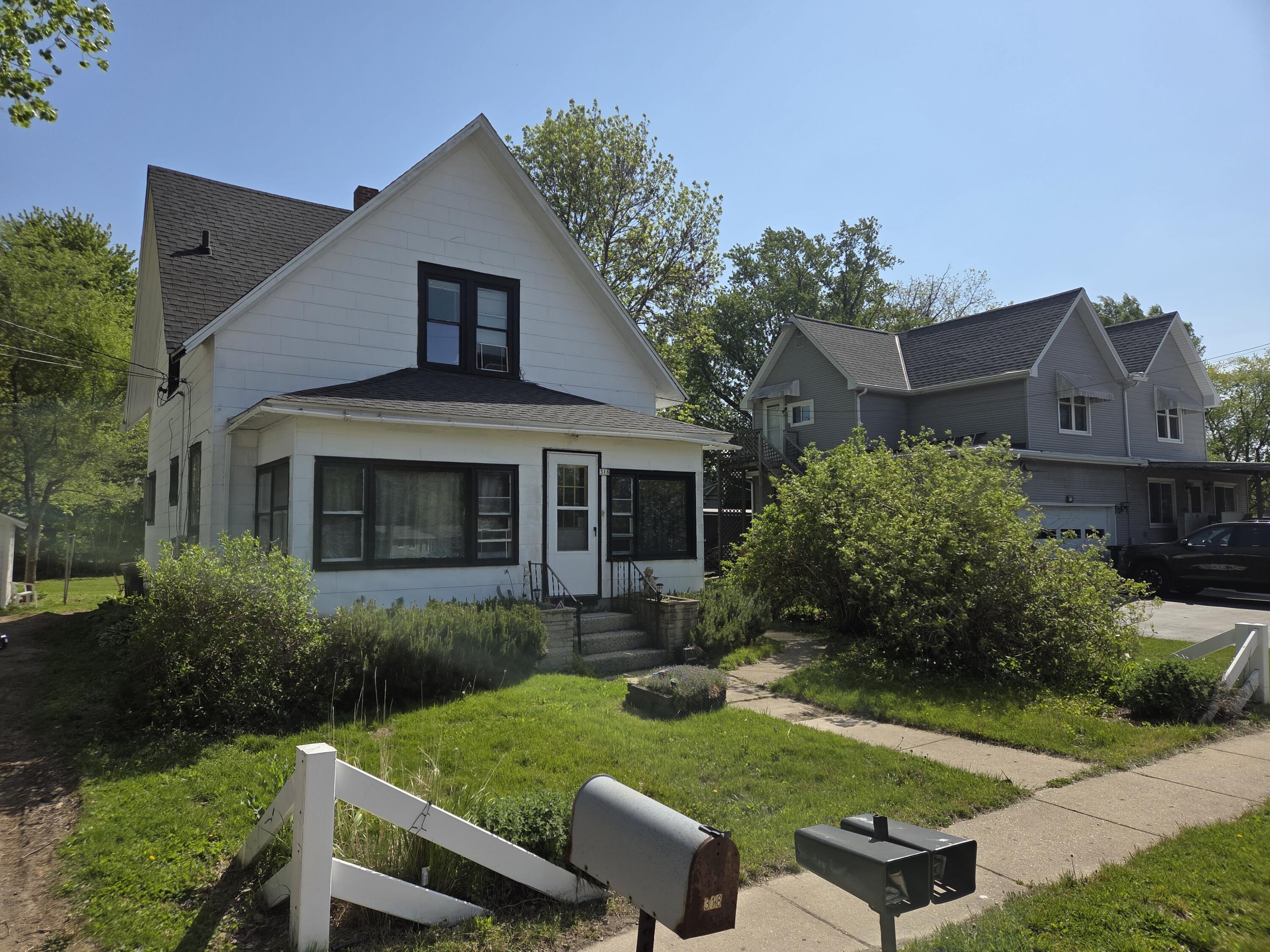 318 Madison Street Walworth, WI 53184 - Photo 1 of 31 20260515_095754