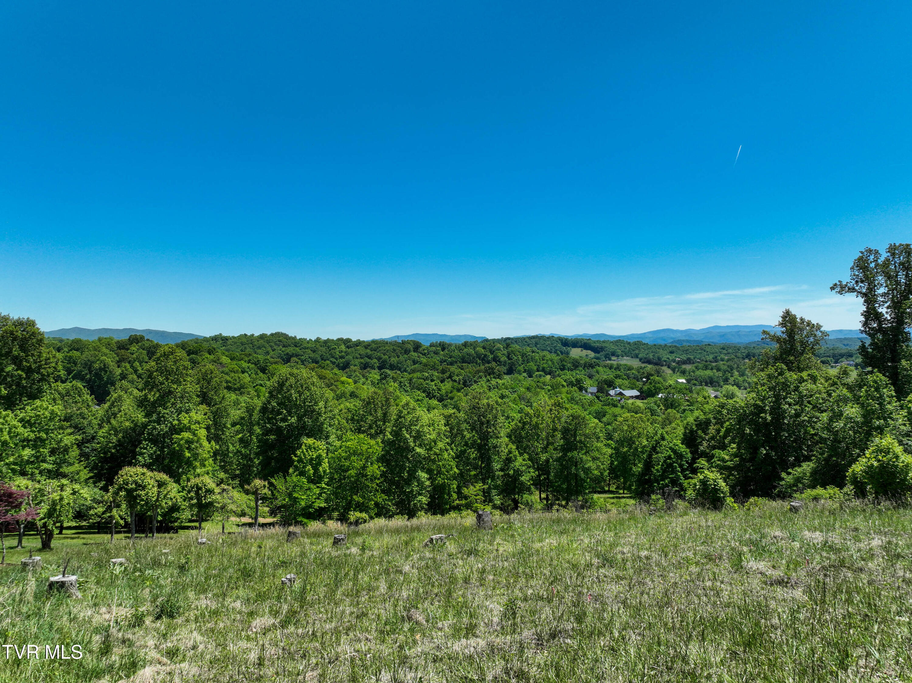 152 Allison Timbers Road, Unit 6 Piney Flats, TN 37686 - Photo 9 of 56 152 Alison Timbers Rd Drone AD-4