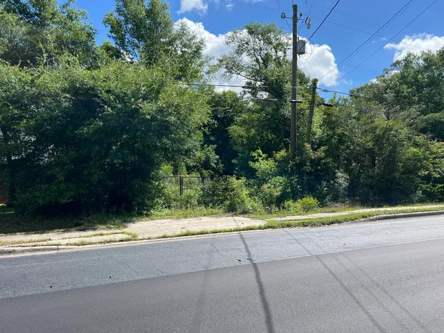 a view of outdoor space yard and patio