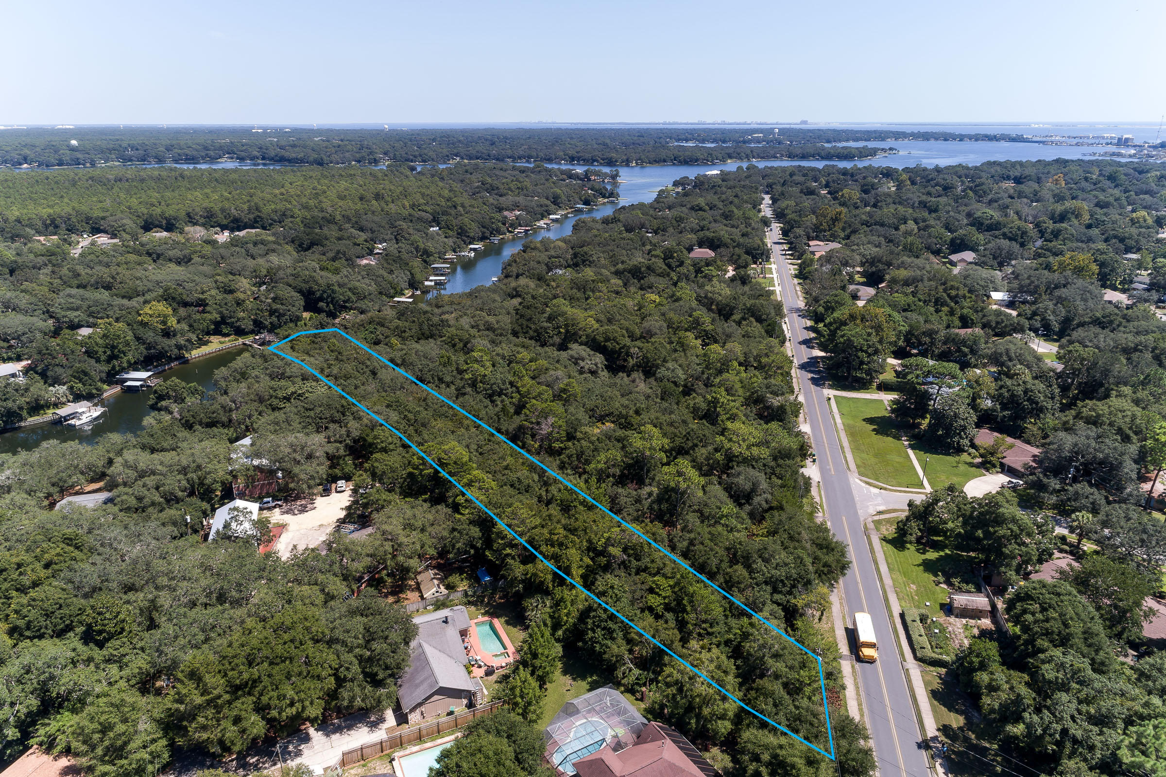 Xx Northwest Xx Nw Mooney Road Fort Walton Beach, FL 32547 - Photo 10 of 26 an aerial view of a city