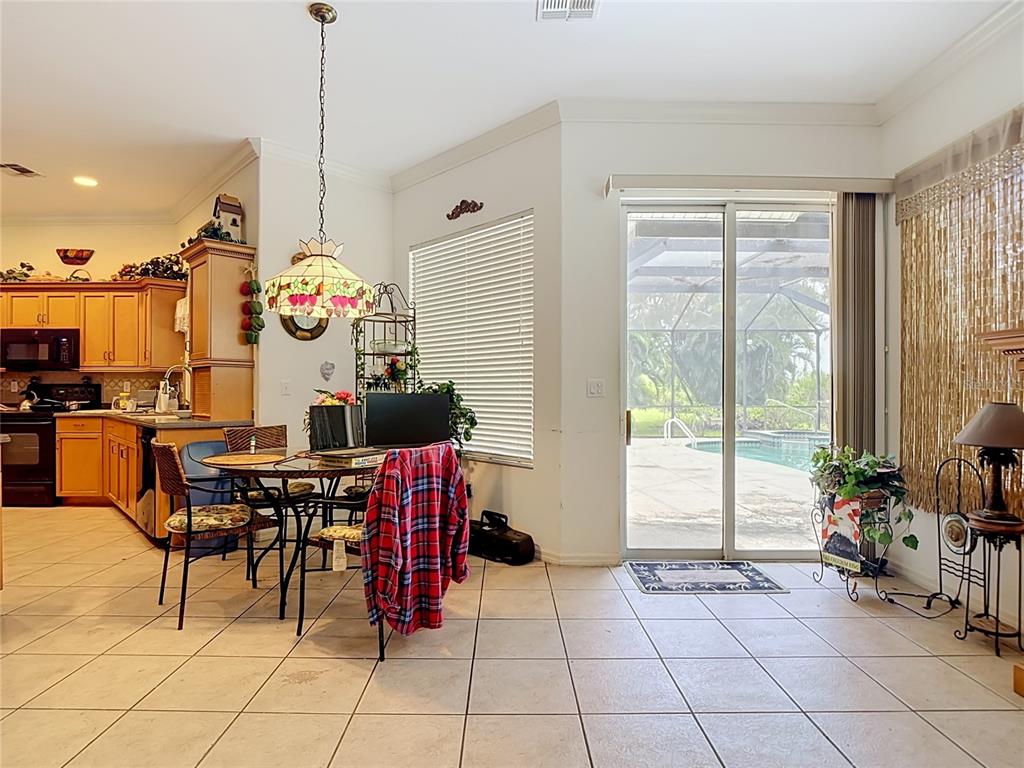 2221 Oxford Ridge Circle Lehigh Acres, FL 33973 - Photo 20 of 98