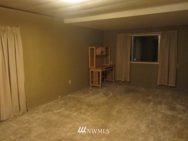 1920 Southeast Oak Road Port Orchard, WA 98367 - Photo 14 of 19 Gallery Image 14