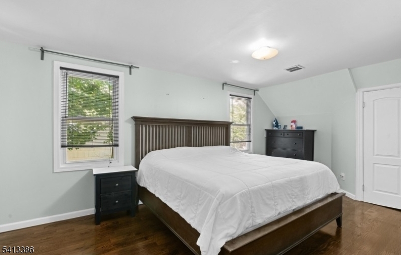 17 Alvin Terrace Springfield, NJ 07081 - Photo 11 of 20