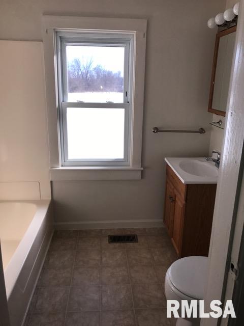 507 Tazewood Road Metamora, IL 61548 - Photo 7 of 17 Gallery Image 7