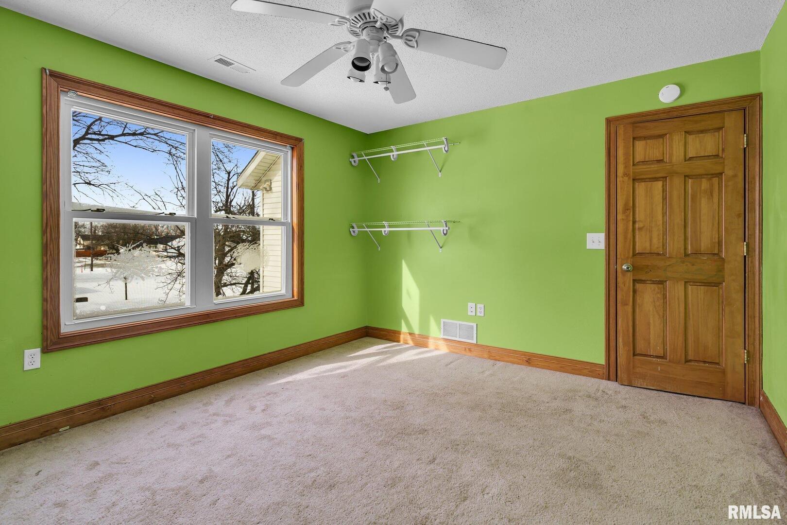 217 North 5th Avenue New Windsor, IL 61465 - Photo 23 of 25