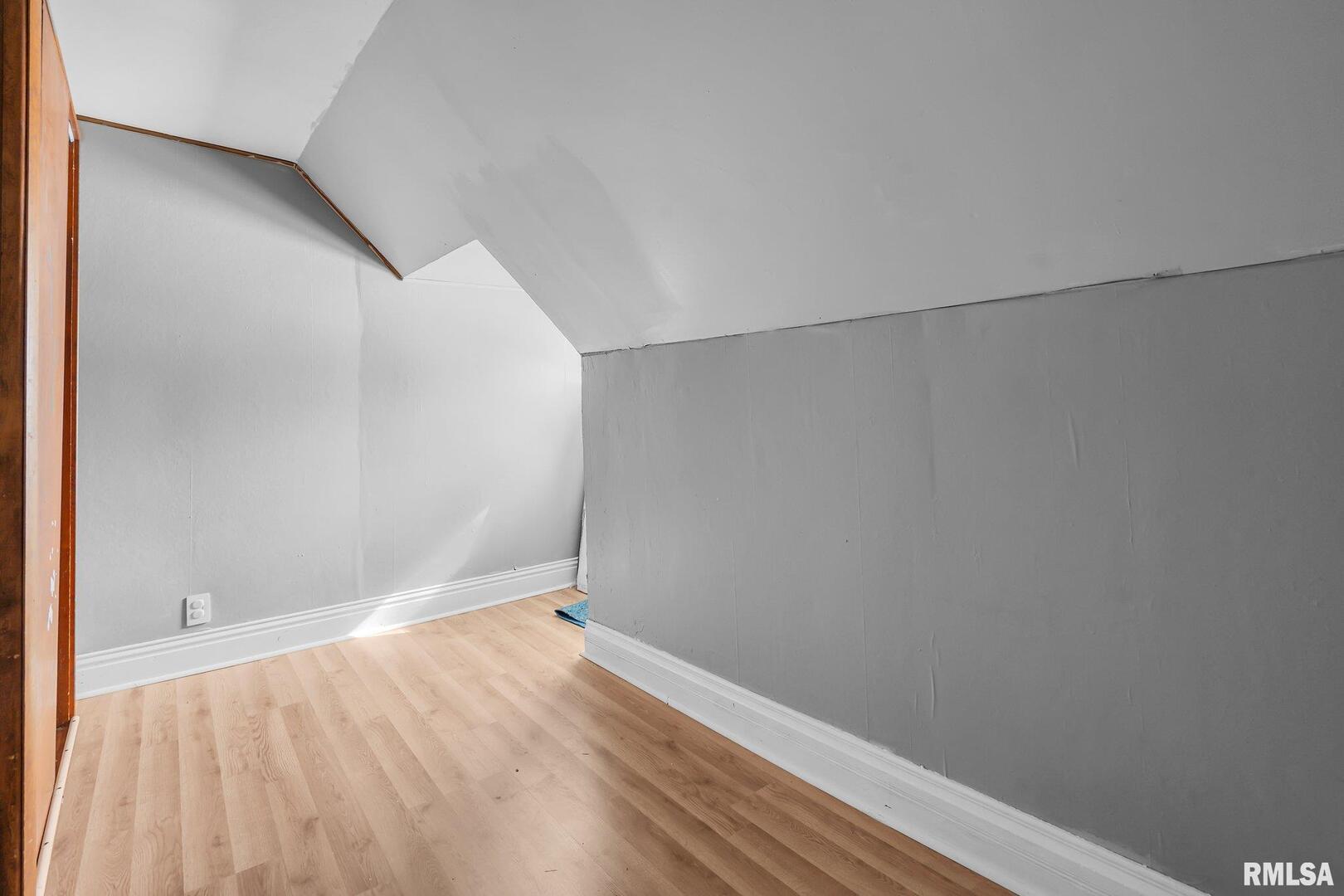 217 North 5th Avenue New Windsor, IL 61465 - Photo 24 of 25