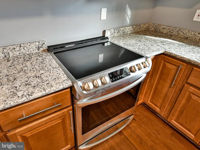 $2,450 | 6308 Larwin Drive, Unit (MAIN LEVEL), Temple Hills, MD 20748