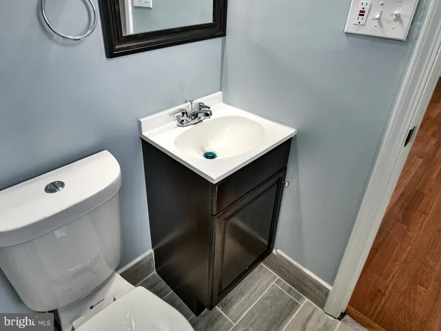 $2,450 | 6308 Larwin Drive, Unit (MAIN LEVEL), Temple Hills, MD 20748