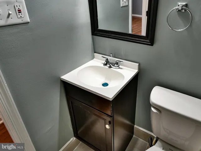 $2,450 | 6308 Larwin Drive, Unit (MAIN LEVEL), Temple Hills, MD 20748