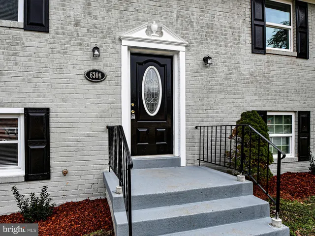 $2,450 | 6308 Larwin Drive, Unit (MAIN LEVEL), Temple Hills, MD 20748