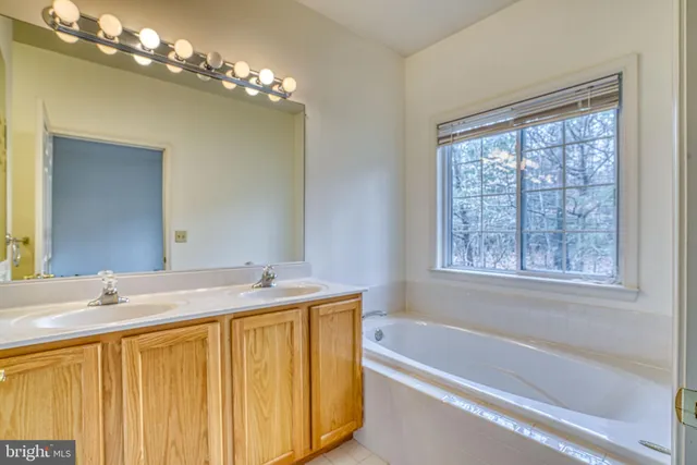 $395,000 | 29411 Palm Court, Easton, MD 21601