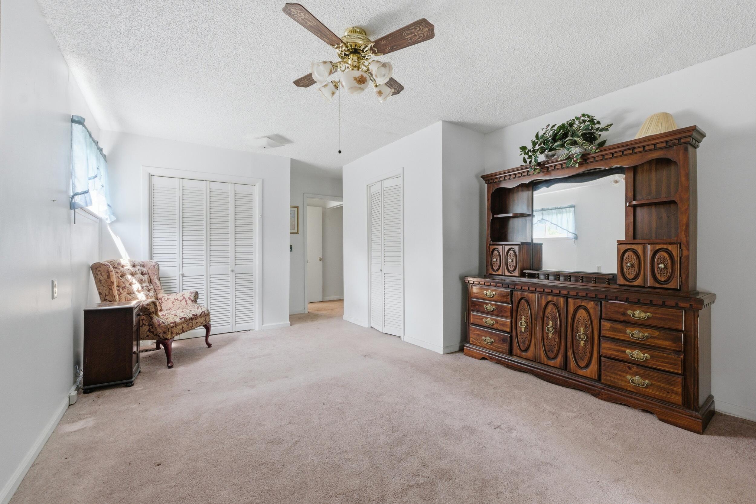 1000 Hill Crest Road Hixson, TN 37343 - Photo 15 of 31 Second Bedroom