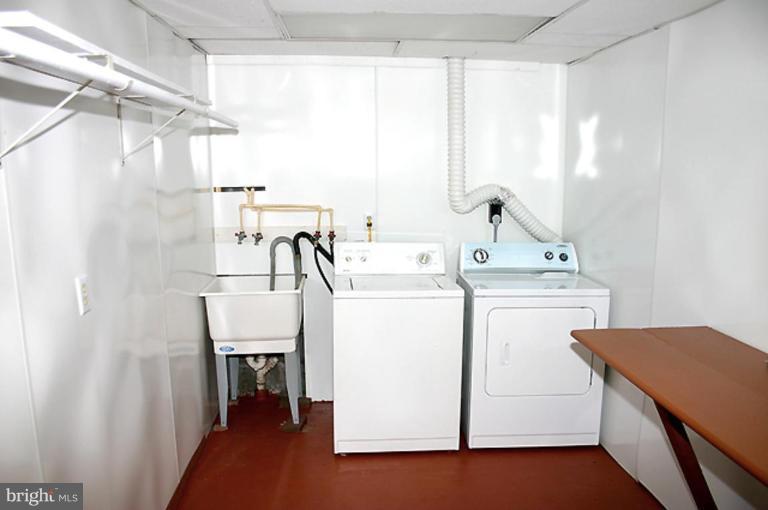 5292 St Pauls Road Manchester, MD 21102 - Photo 17 of 28 Laundry Area 1