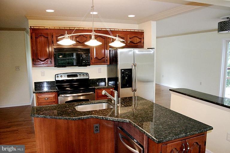 5292 St Pauls Road Manchester, MD 21102 - Photo 3 of 28 Kitchen
