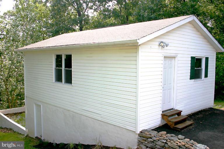5292 St Pauls Road Manchester, MD 21102 - Photo 22 of 28 Garage 1