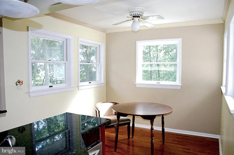 5292 St Pauls Road Manchester, MD 21102 - Photo 7 of 28 Breakfast Area