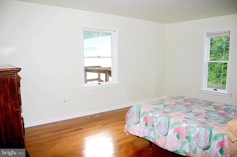 5292 St Pauls Road Manchester, MD 21102 - Photo 9 of 28 Master Bedroom