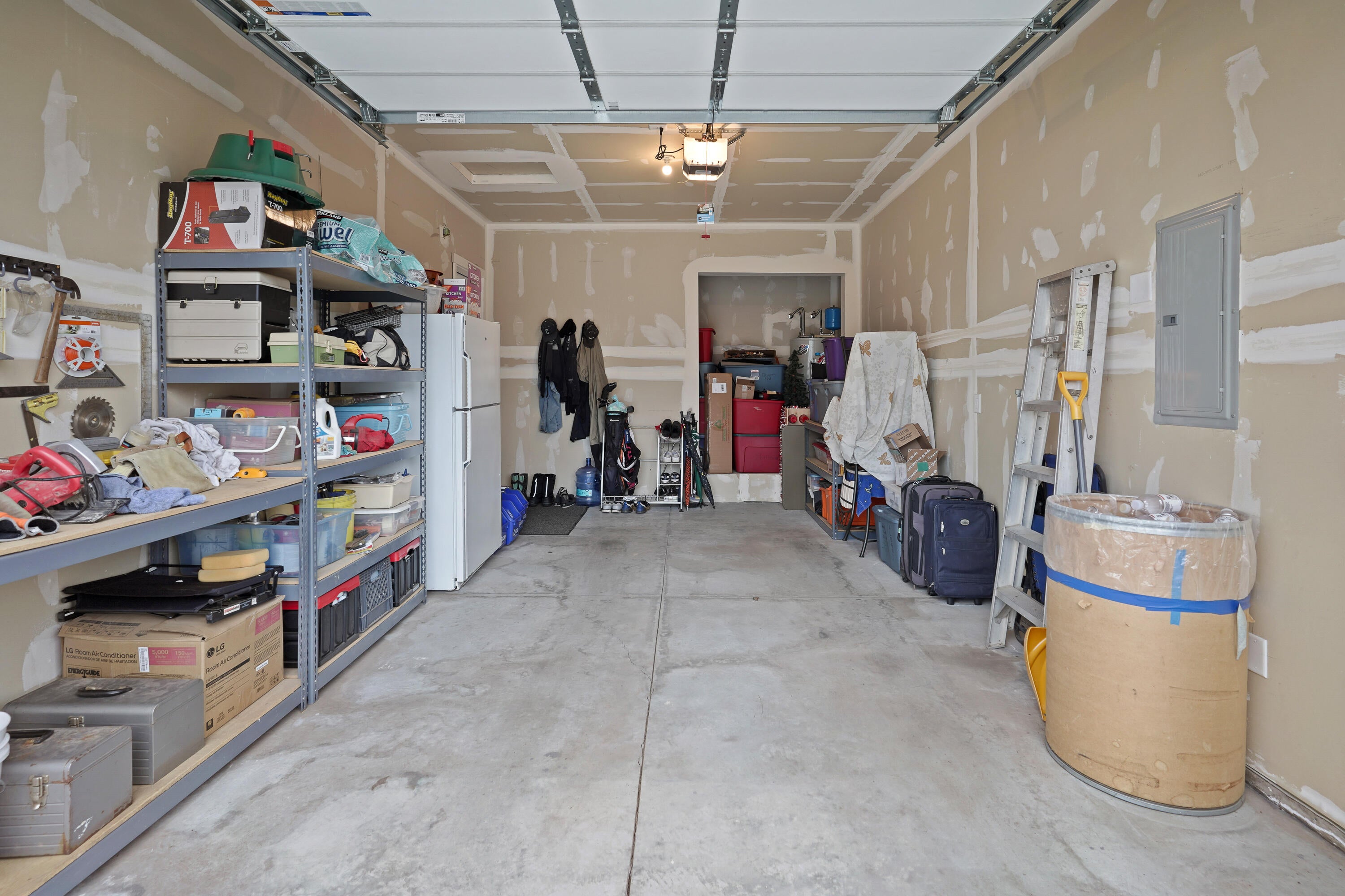 16484 Bassett Road La Pine, OR 97739 - Photo 23 of 30 DSC09725