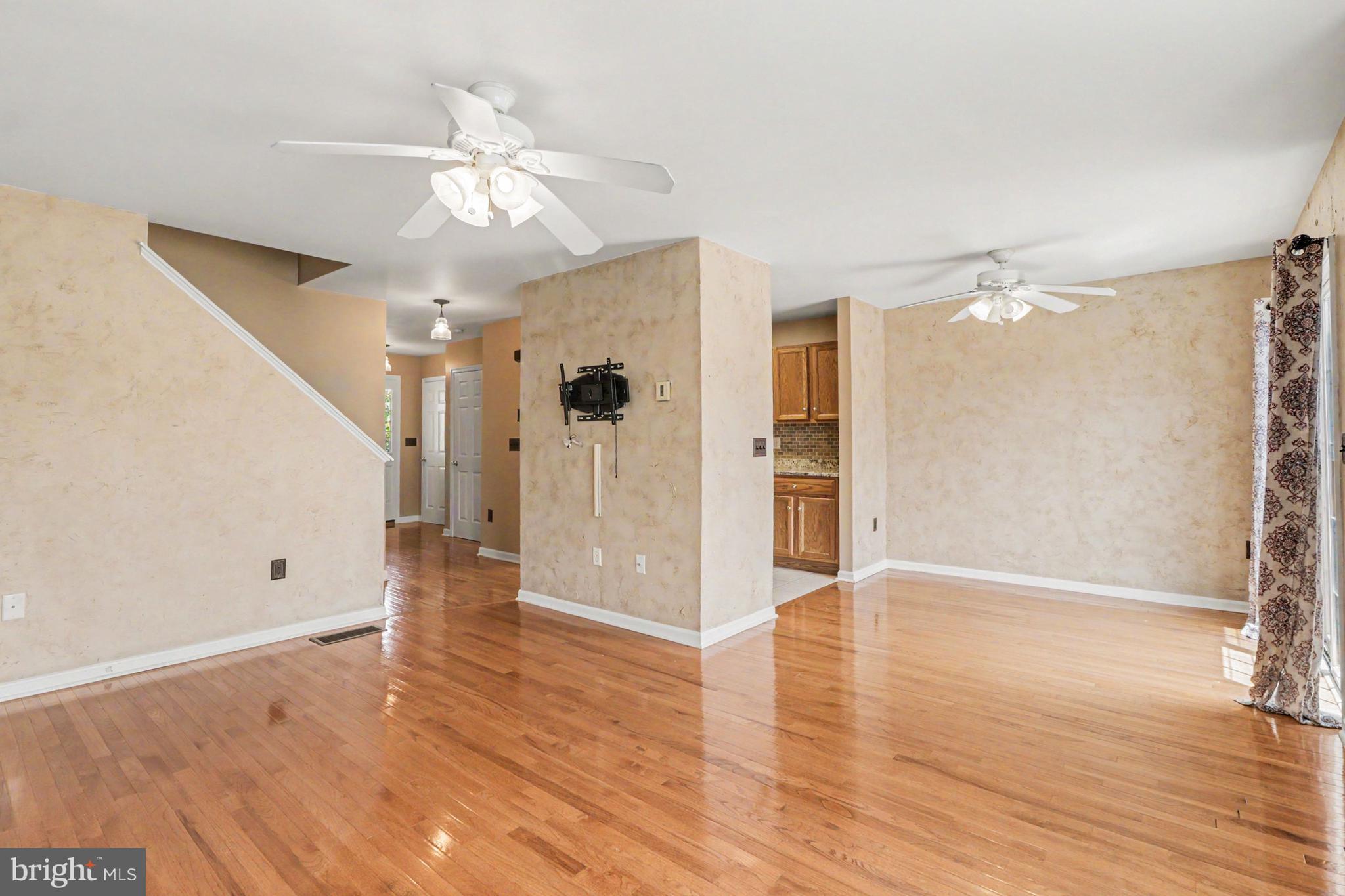 203 Silver Leaf Ridge Harrisburg, PA 17110 - Photo 6 of 35