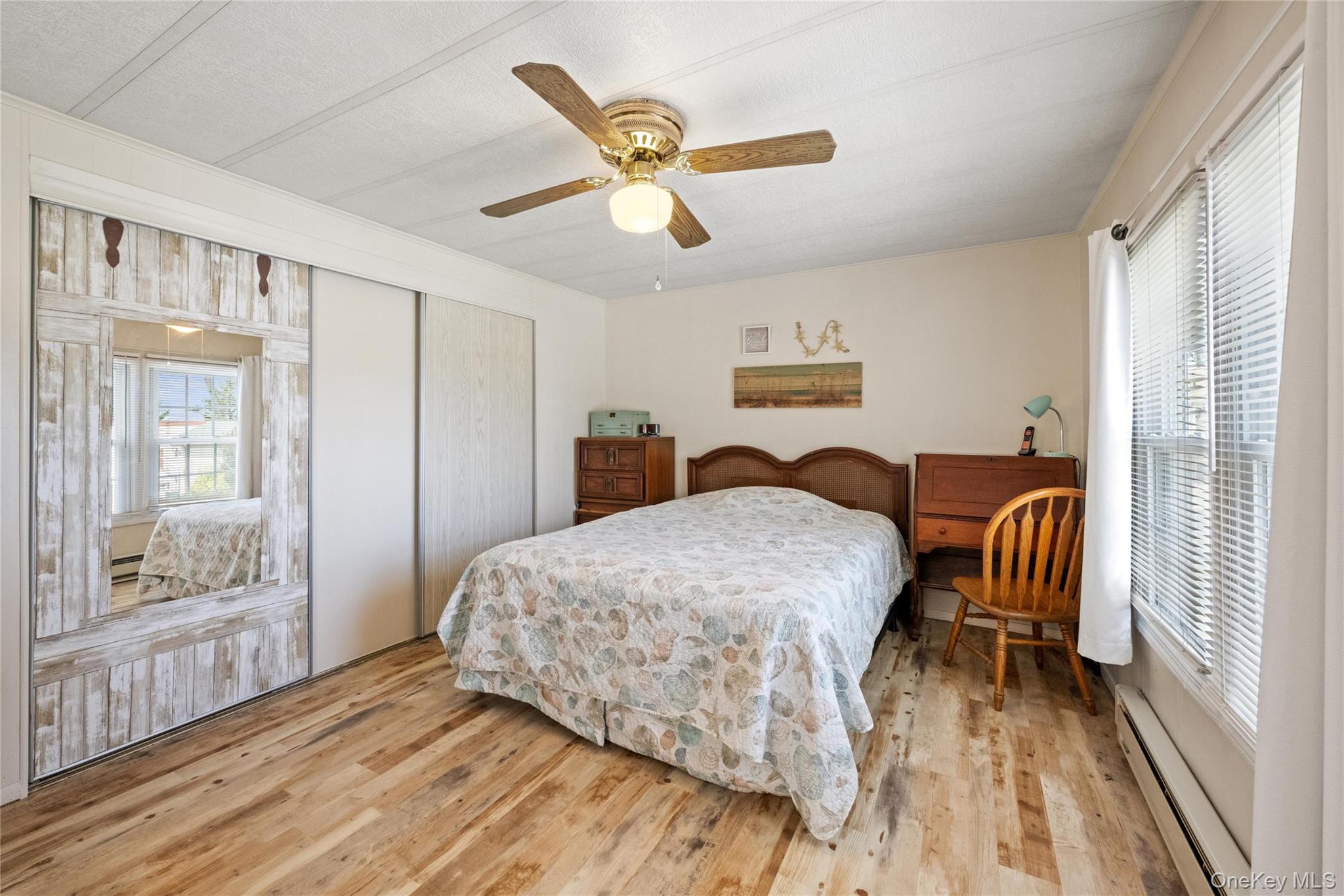 1661 Old Country Road, Unit 452A Riverhead, NY 11901 - Photo 7 of 17