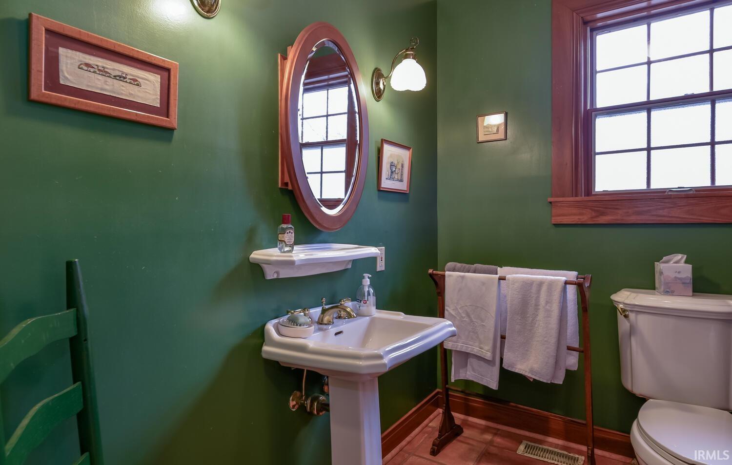 618 South Ballantine Road Bloomington, IN 47401 - Photo 18 of 36