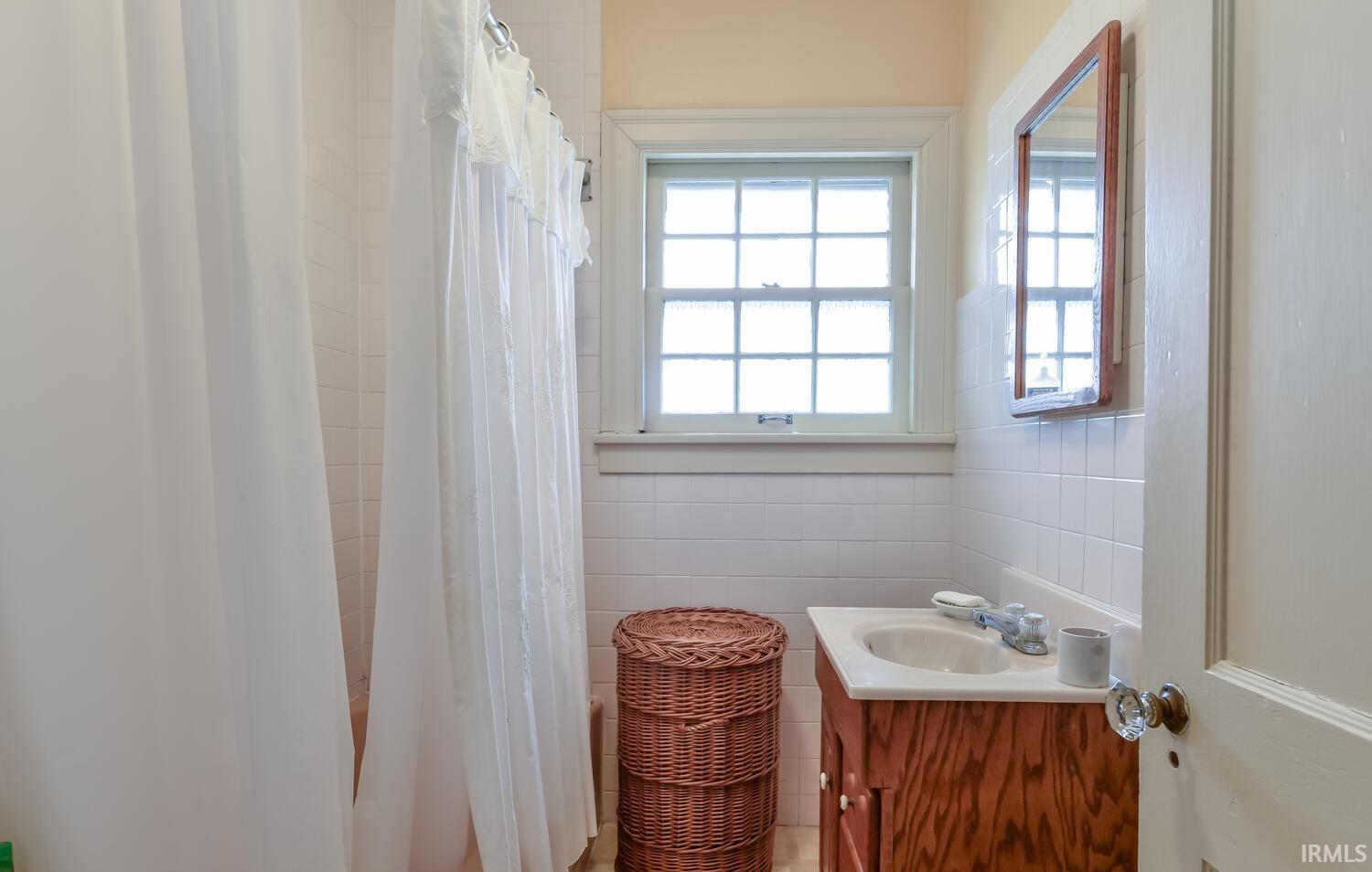 618 South Ballantine Road Bloomington, IN 47401 - Photo 29 of 36