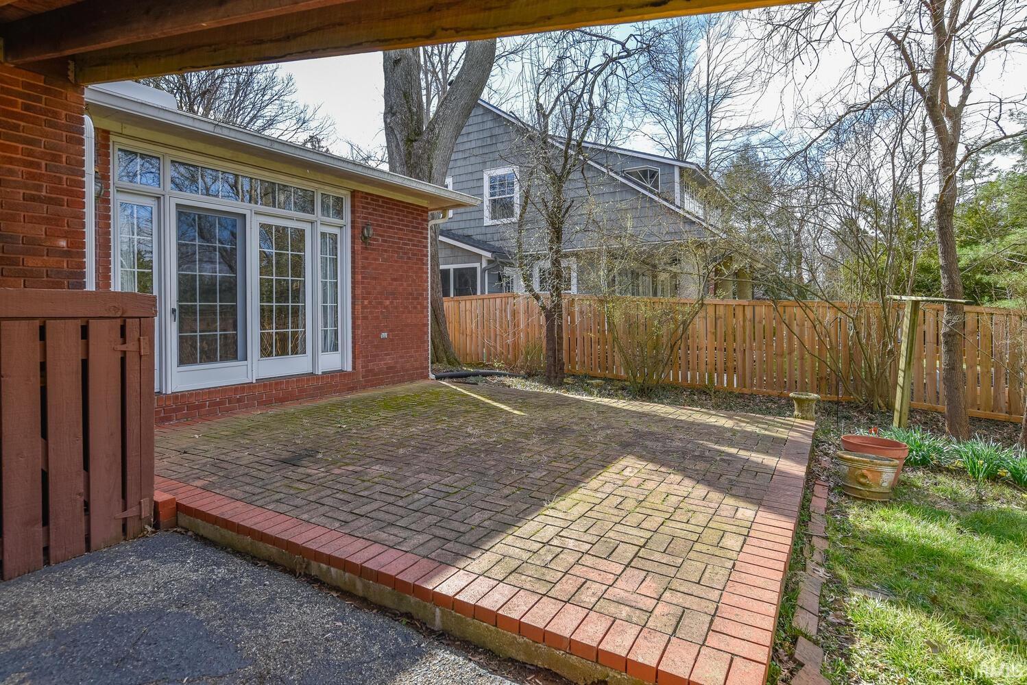 618 South Ballantine Road Bloomington, IN 47401 - Photo 31 of 36