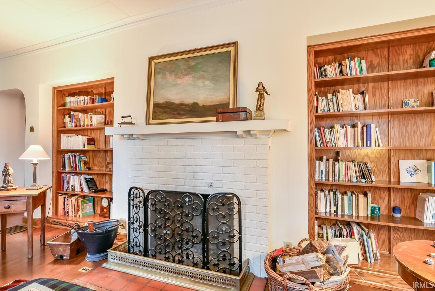 618 South Ballantine Road Bloomington, IN 47401 - Photo 4 of 36