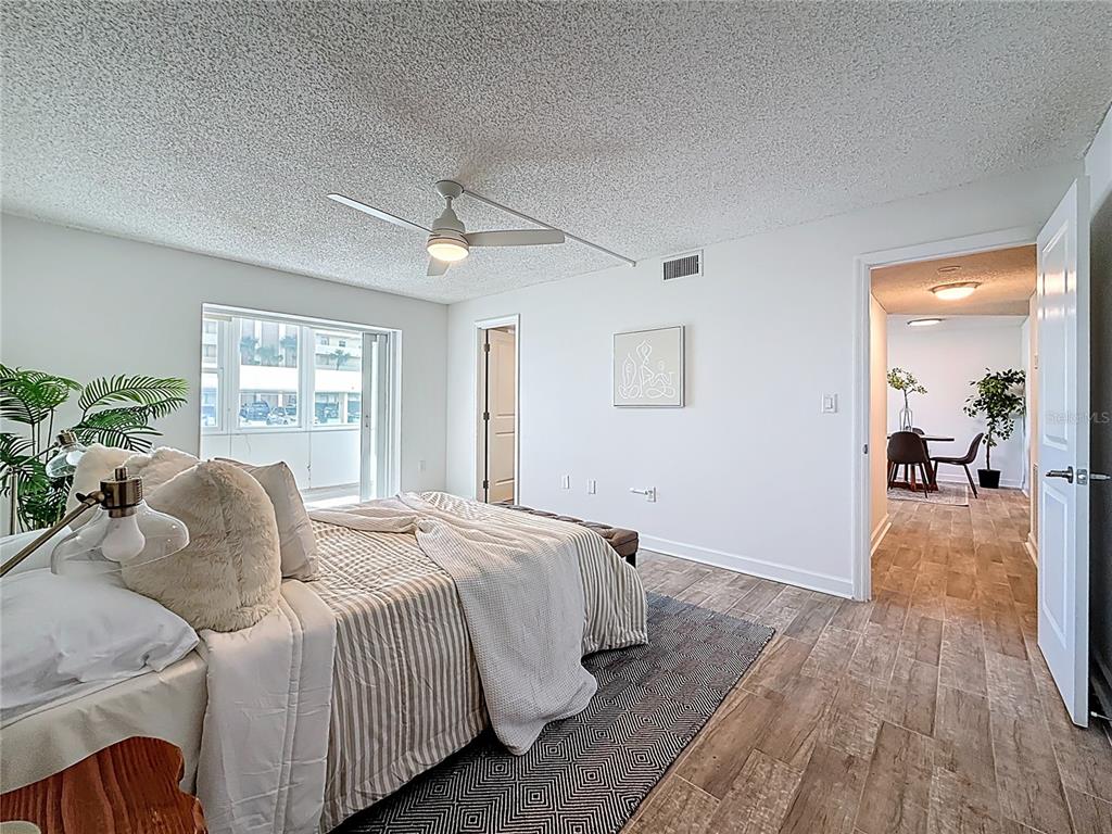 4550 Cove Circle, Unit 106 St. Petersburg, FL 33708 - Photo 21 of 38