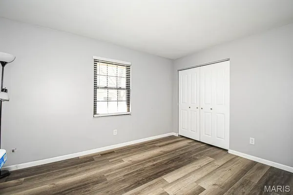 $2,300 | 2211 Aileswick Drive, St. Louis, MO 63129