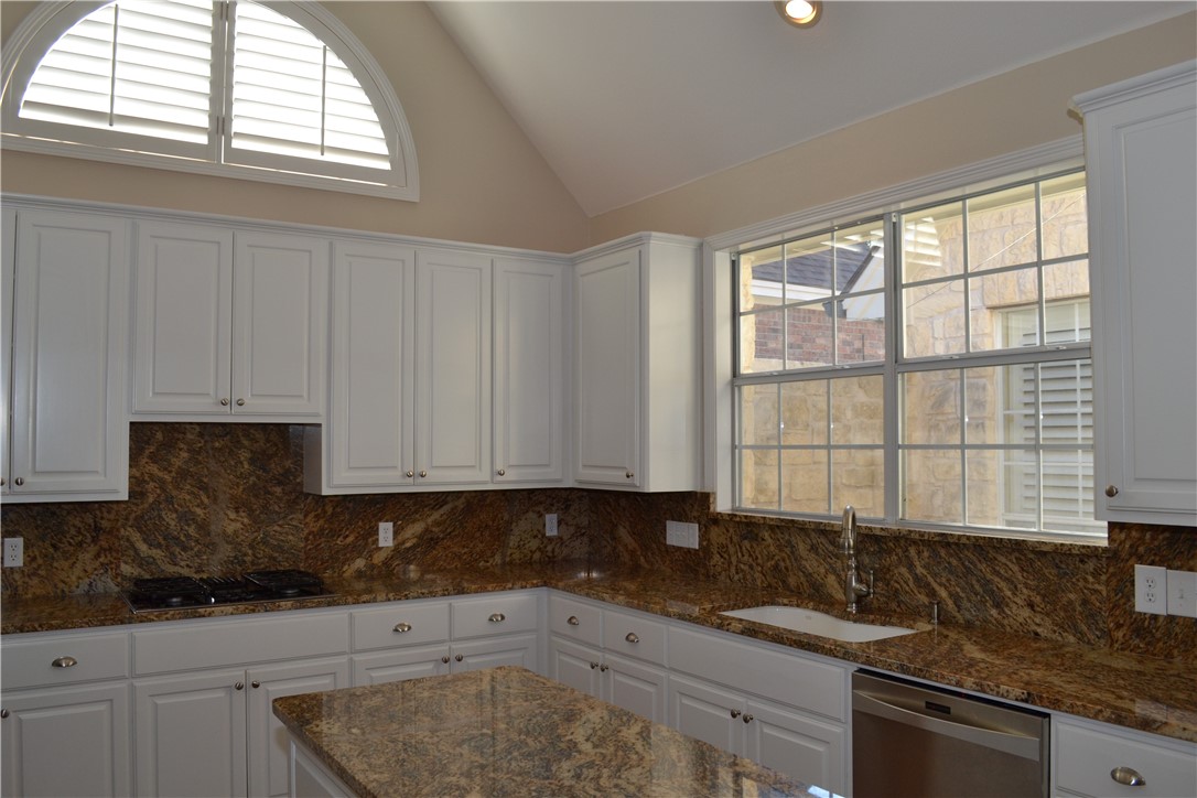 5904 Cane Pace Austin, TX 78746 - Photo 7 of 34