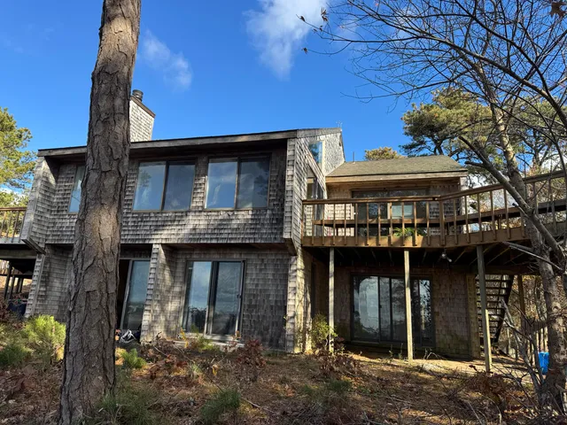 $2,500,000 | 135 Marven Way, Wellfleet, MA 02667