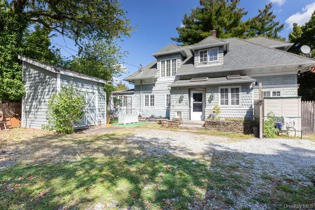 $849,000 | 246 Weyman Avenue, New Rochelle, NY 10805