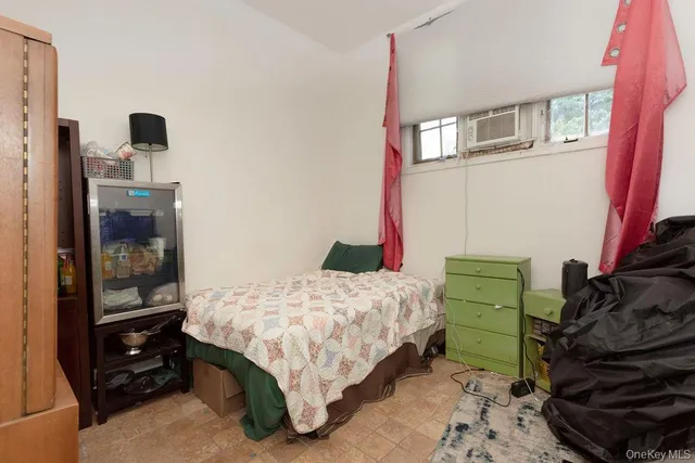 $849,000 | 246 Weyman Avenue, New Rochelle, NY 10805