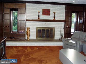 1525 Coventry Road Allentown, PA 18104 - Photo 5 of 12 Gallery Image 5