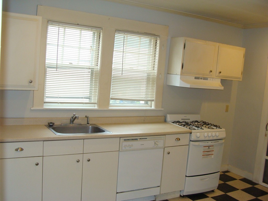 25-27 Springfield Street Watertown, MA 02472 - Photo 11 of 16 Gallery Image 11
