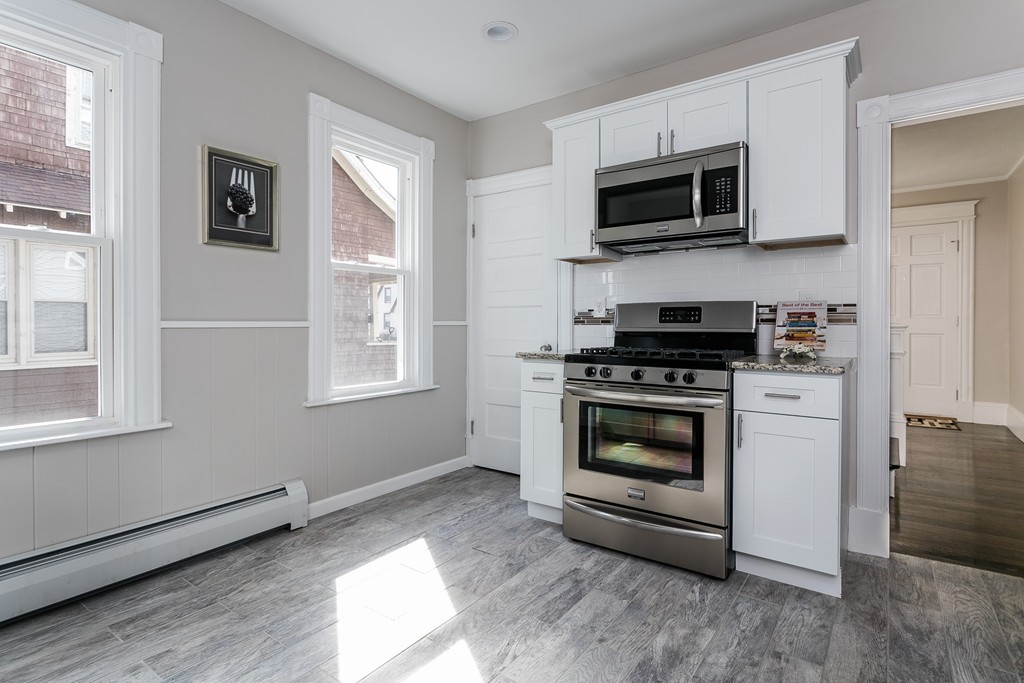 44 Larkspur Street Springfield, MA 01108 - Photo 2 of 30 Gallery Image 2