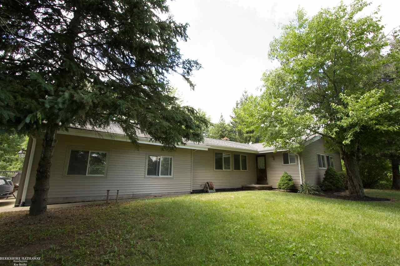 3828 Kidder Road Almont, MI 48003 - Photo 1 of 16 Gallery Image 1