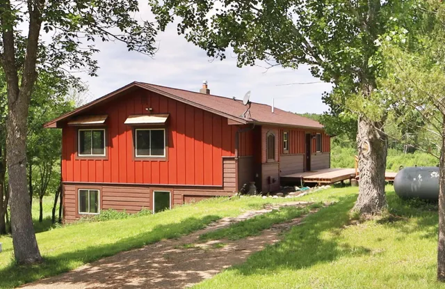 $414,900 | 40071 County Road 134, Pine River, MN 56474