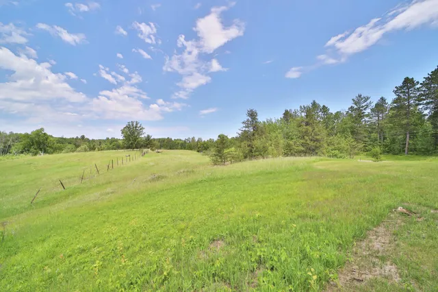 $414,900 | 40071 County Road 134, Pine River, MN 56474
