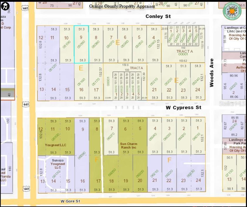 1232 Conley Street Orlando, FL 32805 - Photo 4 of 4 a view of a living room