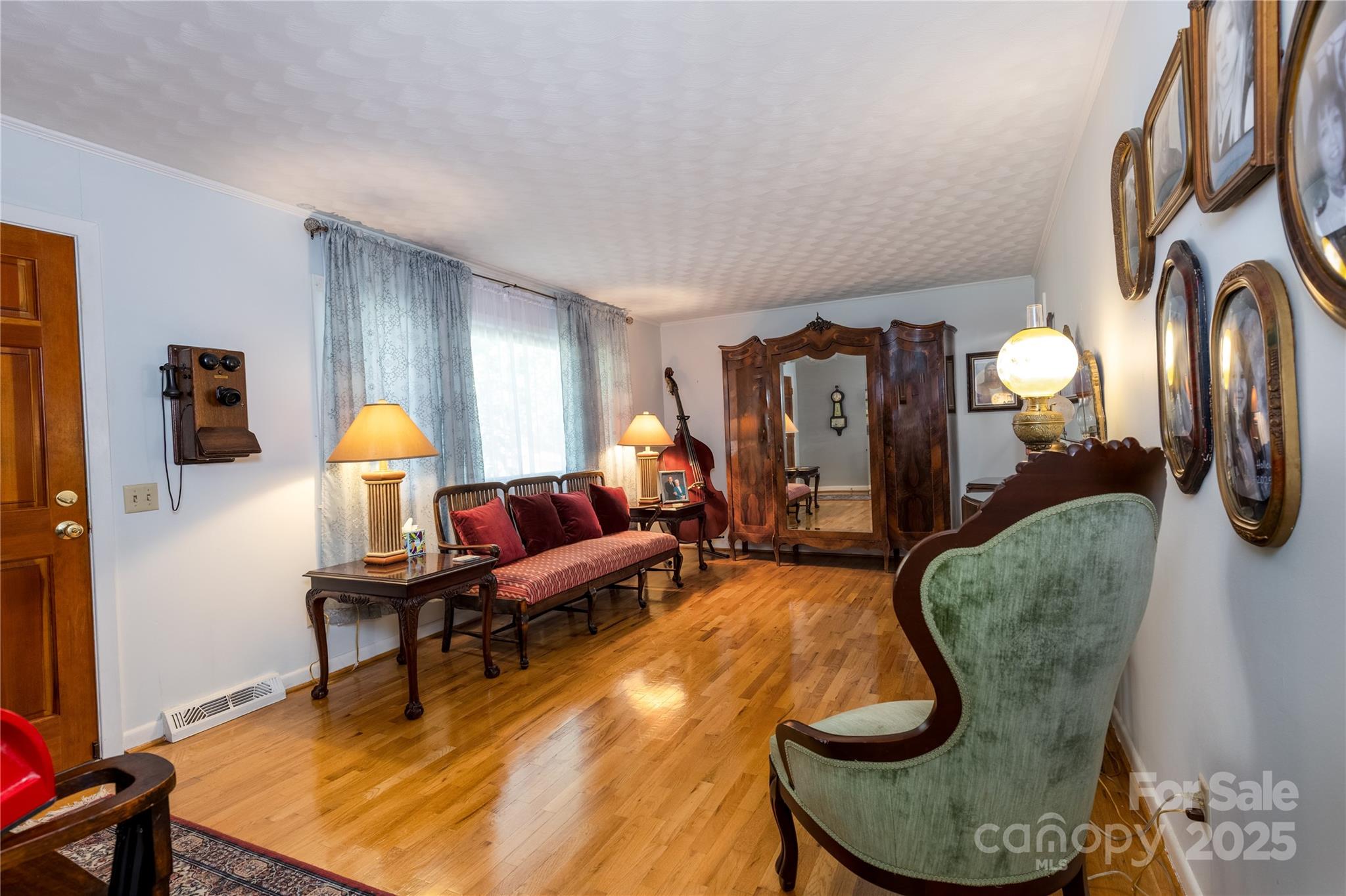 504 Ridge Street Albemarle, NC 28001 - Photo 5 of 34