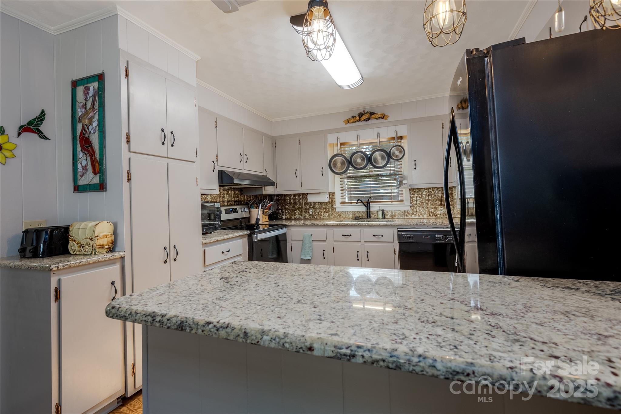 504 Ridge Street Albemarle, NC 28001 - Photo 7 of 34