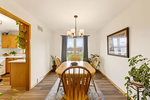 $499,900 | 434 South Burr Oak Avenue, Oregon, WI 53575